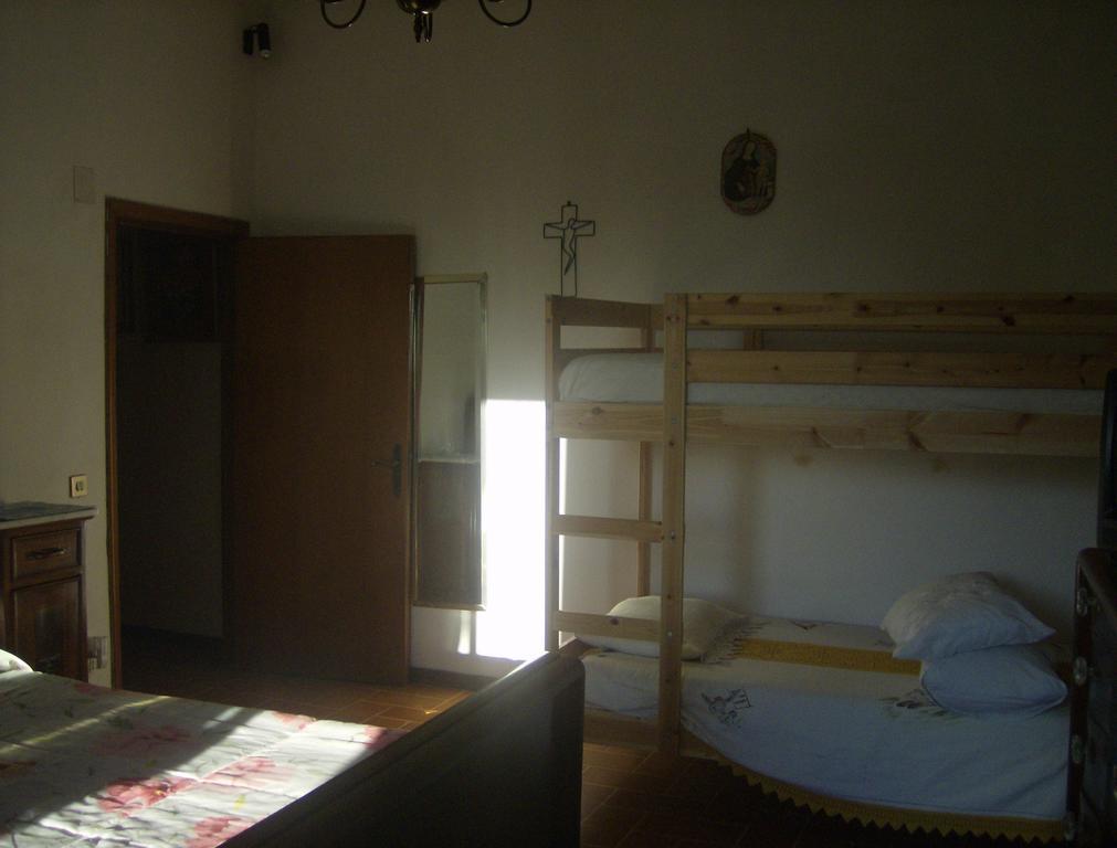 Casa Dina Bed and Breakfast Terontola Værelse billede