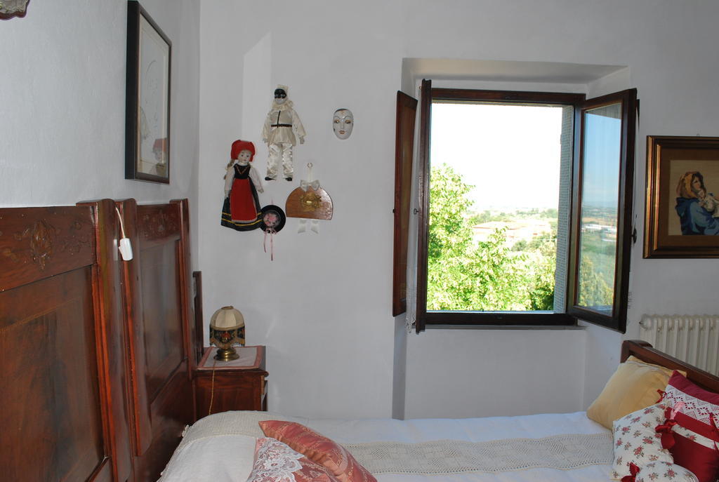 Casa Dina Bed and Breakfast Terontola Værelse billede